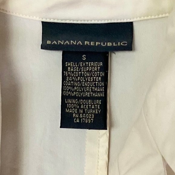 Banana Republic Trench Coat - Picture 3 of 6